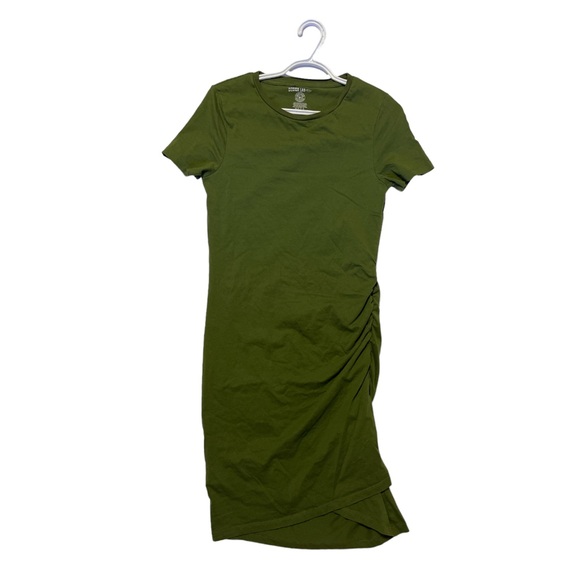 Design Lab Green Short Sleeved Stretch Cotton Dress - Women’s Size Medium - Picture 2 of 7